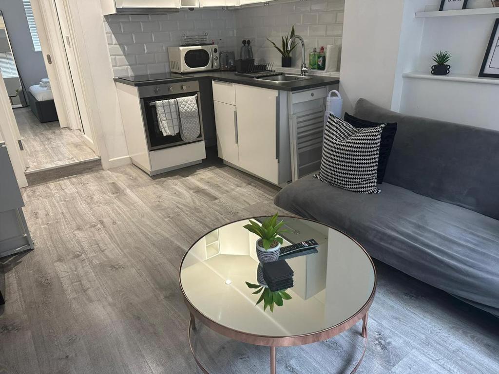 Modern 1 Bed Flat In The Heart Of Hackney Apartamento Londres Exterior foto