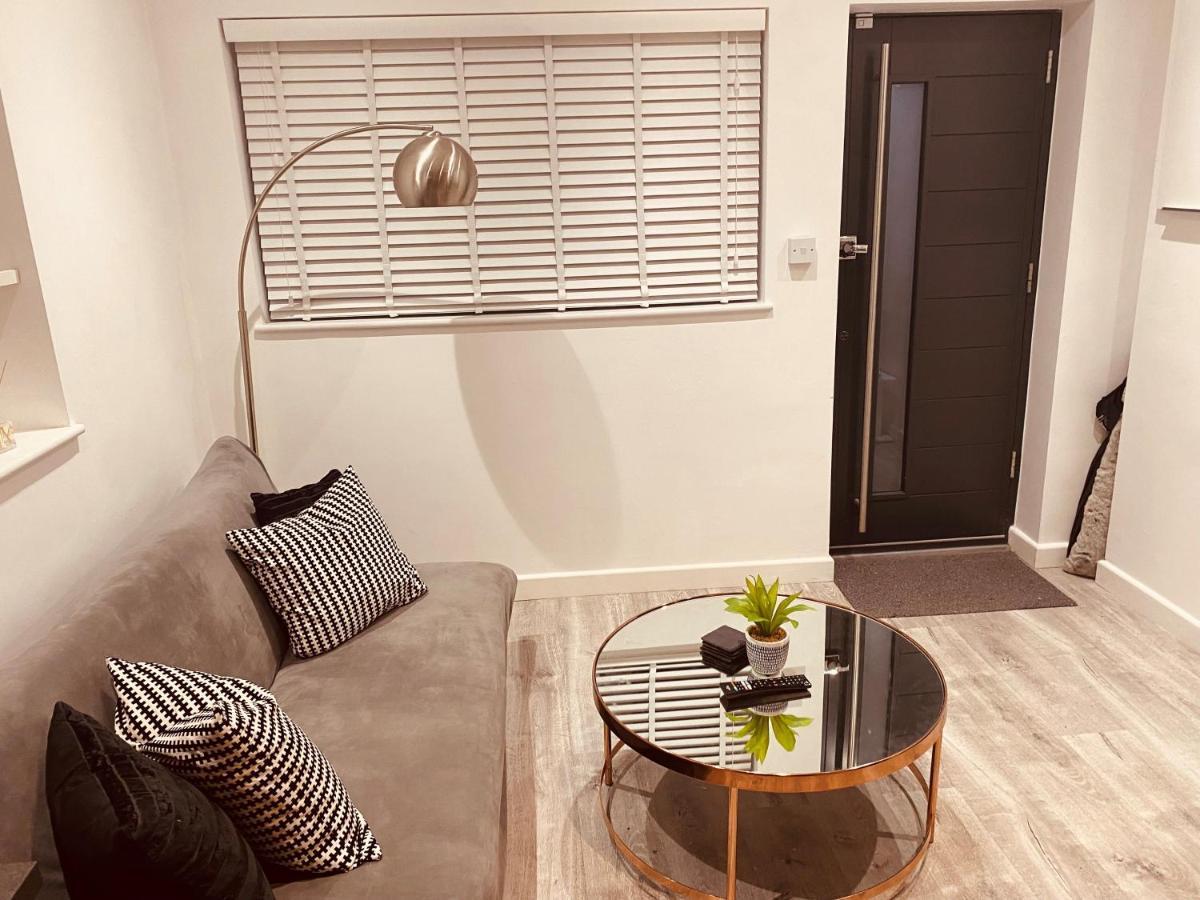 Modern 1 Bed Flat In The Heart Of Hackney Apartamento Londres Exterior foto